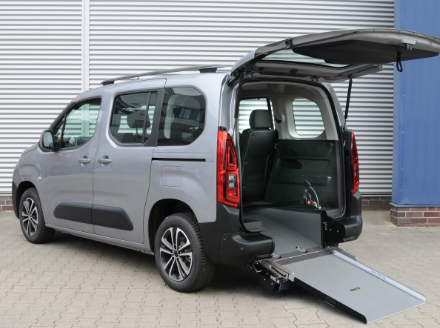 fiat doblò pianale ribassato 2025